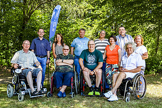 Gruppenfoto im Grünen
