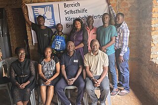 Gruppenfoto vor BSK-Banner